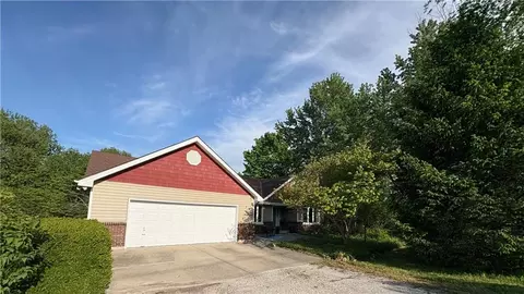 13805 Plattsburg Rd, Kearney, MO 64060