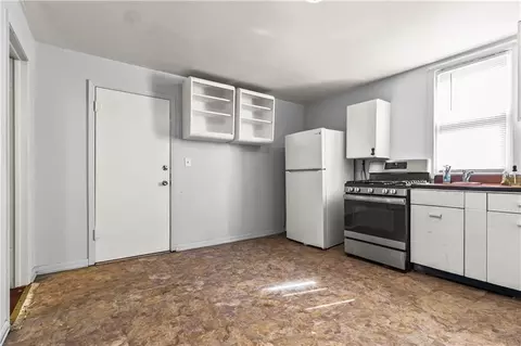 Other - 417 Jackson St, Warrensburg, MO 64093 photo 5 of 10
