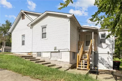Other - 417 Jackson St, Warrensburg, MO 64093 photo 9 of 10