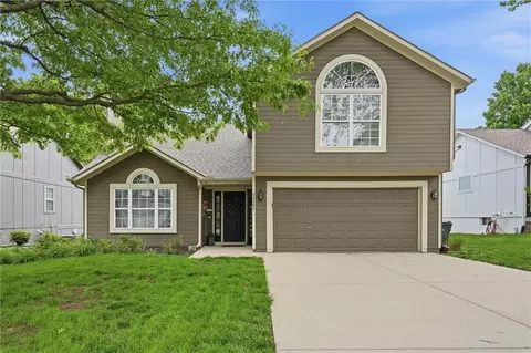 14581 S Constance St, Olathe, KS 66062