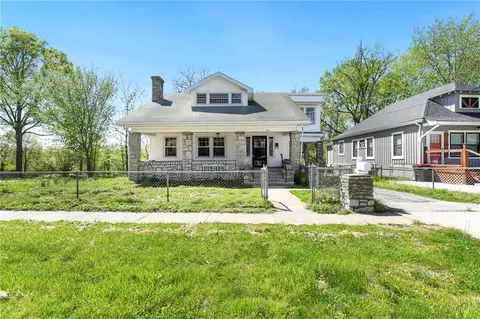 234 Old Orchard St, Excelsior Springs, MO 64024