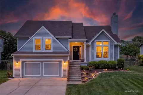16414 W 158th Ter, Olathe, KS 66062
