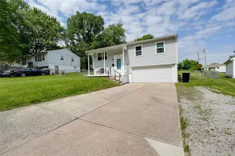 Other - 906 N Ponca Dr, Independence, MO 64056 photo 1 of 15