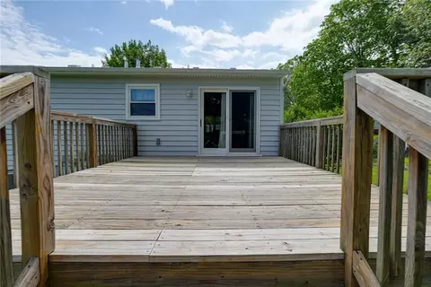 Exterior - 906 N Ponca Dr, Independence, MO 64056 photo 10 of 12