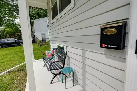 Exterior - 906 N Ponca Dr, Independence, MO 64056 photo 3 of 12