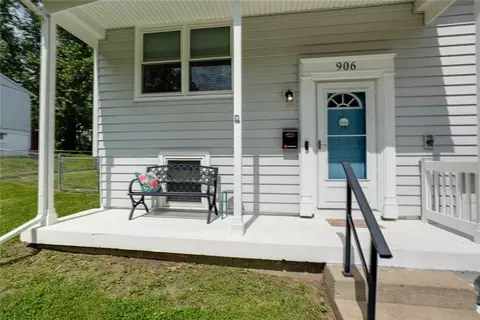 Exterior - 906 N Ponca Dr, Independence, MO 64056 photo 2 of 12