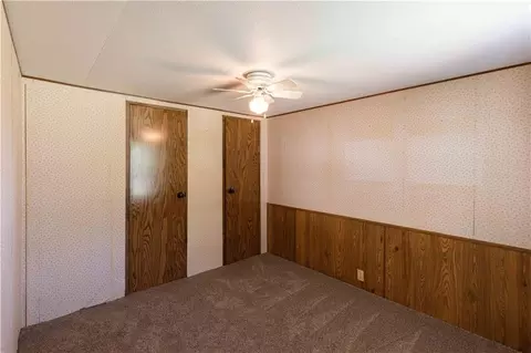 Bedroom - 309 N North St, Windsor, MO 65360 photo 4 of 6