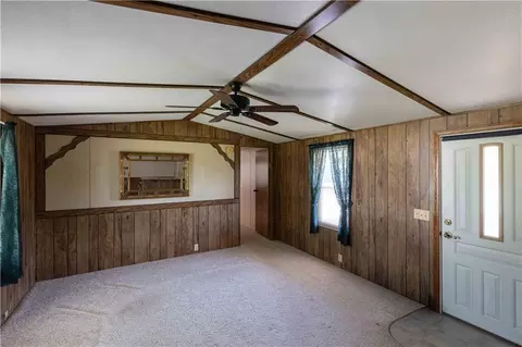Living - 309 N North St, Windsor, MO 65360 photo 1 of 4