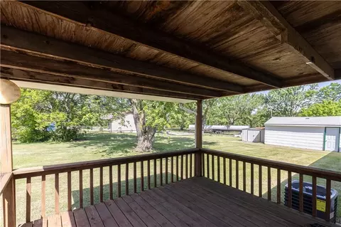 Exterior - 309 N North St, Windsor, MO 65360 photo 9 of 9