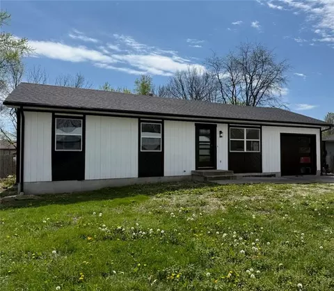 105 W Baltic St, Kingsville, MO 64061