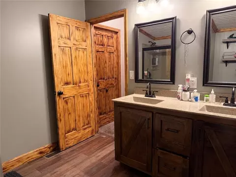 Bath - 543 S 5th St, Wheeling, MO 64688 photo 3 of 4
