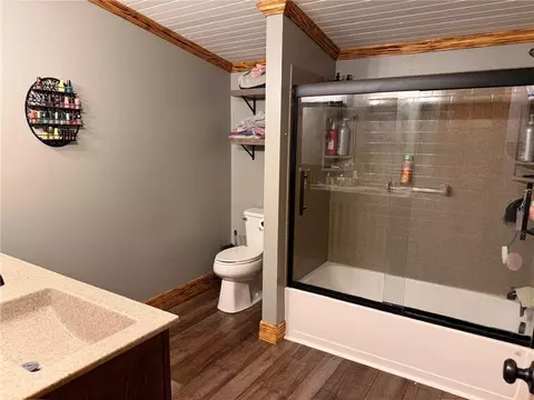Bath - 543 S 5th St, Wheeling, MO 64688 photo 4 of 4