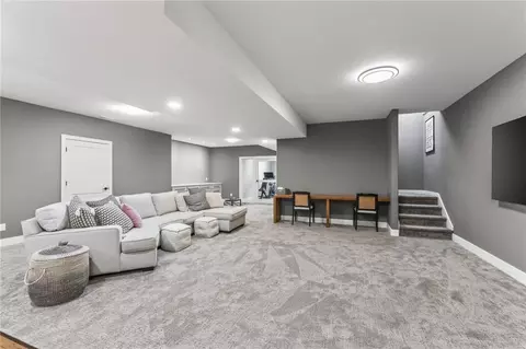 Living - 7563 County Road 421 Rd, Amazonia, MO 64421 photo 5 of 6