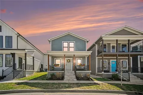 23507 E 11th Ter, Independence, MO 64056