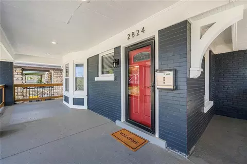 2824 Tracy Ave, Kansas City, MO 64109