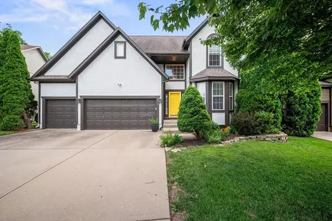 14213 W 138th Pl, Olathe, KS 66062