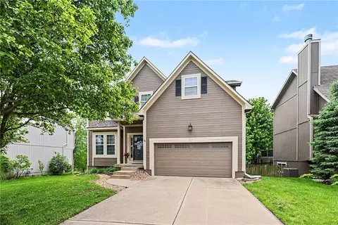 21231 W 119th Ter, Olathe, KS 66061