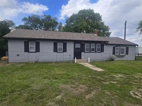 4861 224 Hwy, Wellington, MO 64097