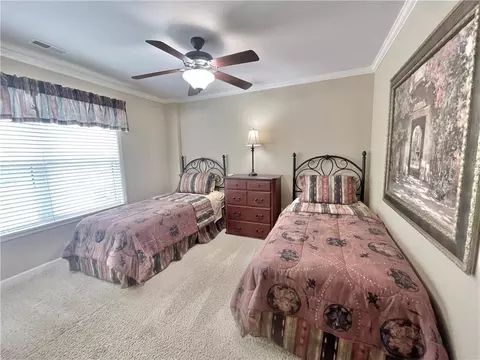 Bedroom - 4800 Eagleview Dr, Osage Beach, MO 65065 photo 4 of 4