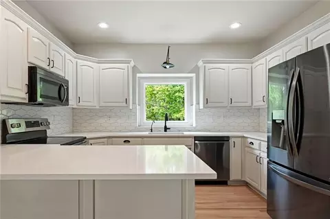 Kitchen - 2408 S Ponca Ave, Independence, MO 64057 photo 1 of 4