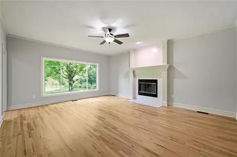 Living - 2408 S Ponca Ave, Independence, MO 64057 photo 2 of 4