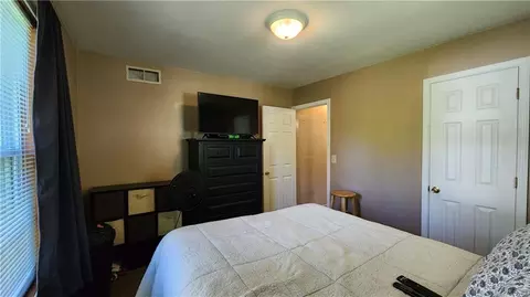 Bedroom - 406 Maple St, Lathrop, MO 64465 photo 2 of 3