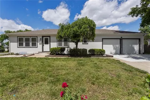 1400 E Loula St, Olathe, KS 66061