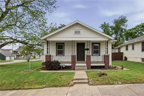 2407 Seneca St, Saint Joseph, MO 64507