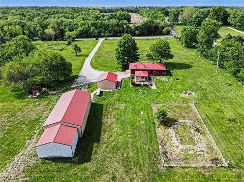 View/Area - 300 E Casey Rd, Lone Jack, MO 64070 photo 4 of 9