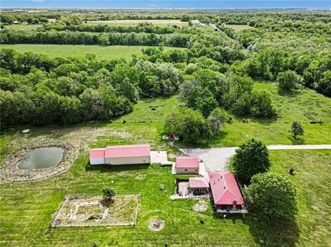 View/Area - 300 E Casey Rd, Lone Jack, MO 64070 photo 5 of 9