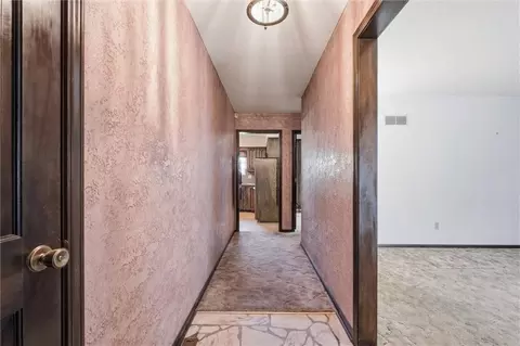 Entry Way - 3300 S Phelps Rd, Independence, MO 64055 photo 1 of 2