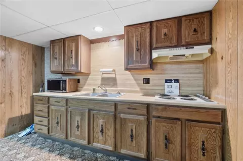 Kitchen - 3300 S Phelps Rd, Independence, MO 64055 photo 6 of 6