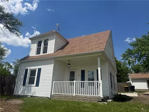 1401 W Chestnut St, Savannah, MO 64485