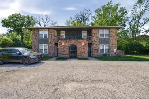 9213-9219 E 54th Ter, Raytown, MO 64133