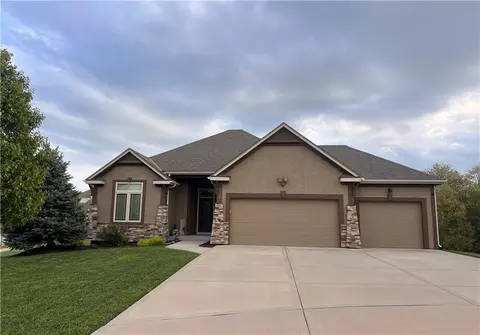 9108 N Seymour Ave, Kansas City, MO 64153