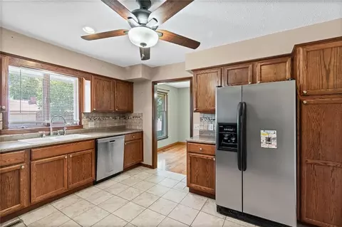 Kitchen - 816 Kristen St, Cameron, MO 64429 photo 1 of 3