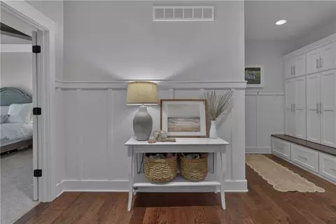 Entry Way - 1406 Kenton Ln, Raymore, MO 64083 photo 7 of 9