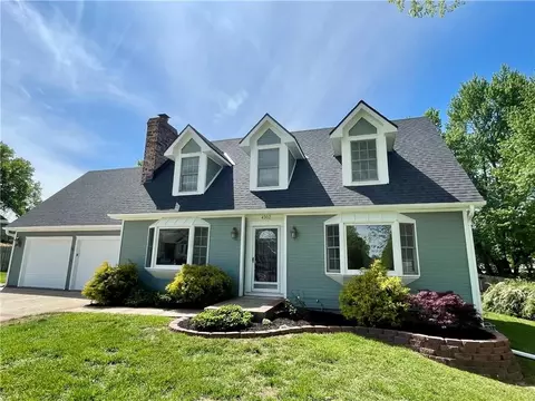 4302 Rainbow Ct, Saint Joseph, MO 64506