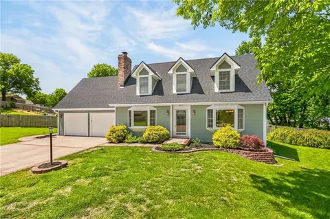4302 Rainbow Ct, Saint Joseph, MO 64506