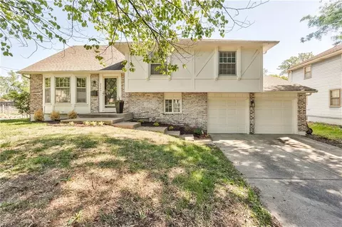 9809 Connell Dr, Overland Park, KS 66212