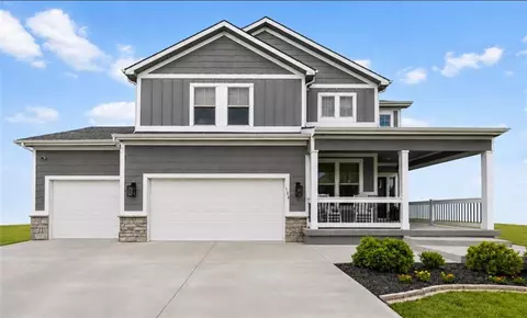 1334 N 161st Ter, Basehor, KS 66007