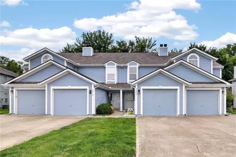 5615 NW Plantation Dr #192C, Lees Summit, MO 64064