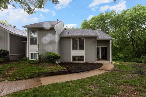 5708 N Oregon Ave, Kansas City, MO 64151