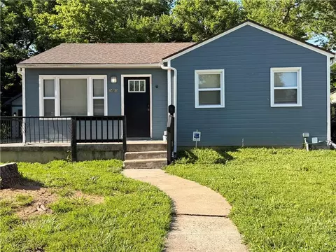 1480 E 77th St, Kansas City, MO 64131