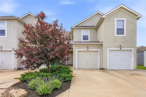 10347 Edith Ave, Kansas City, KS 66109