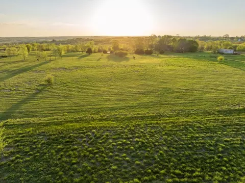 View/Area - 719 NW 871st Rd, Centerview, MO 64019 photo 17 of 27