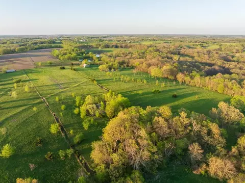 View/Area - 719 NW 871st Rd, Centerview, MO 64019 photo 7 of 27