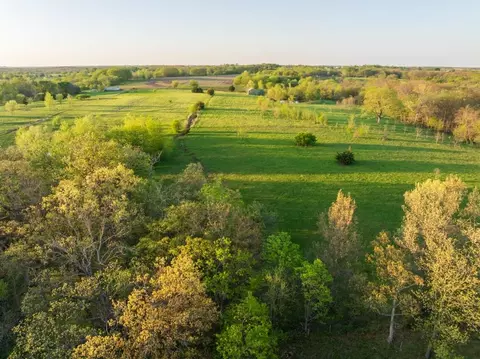 View/Area - 719 NW 871st Rd, Centerview, MO 64019 photo 9 of 27