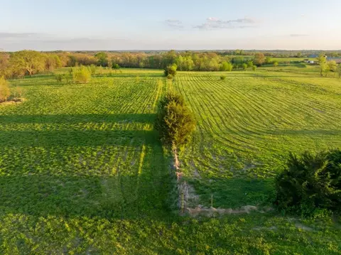 View/Area - 719 NW 871st Rd, Centerview, MO 64019 photo 18 of 27