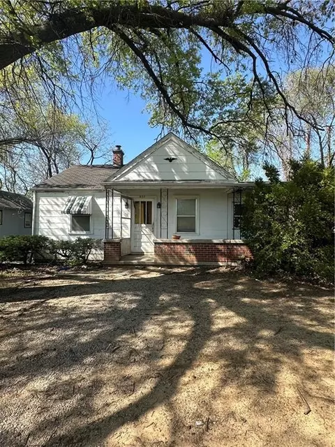 837 Spring St, Atchison, KS 66002